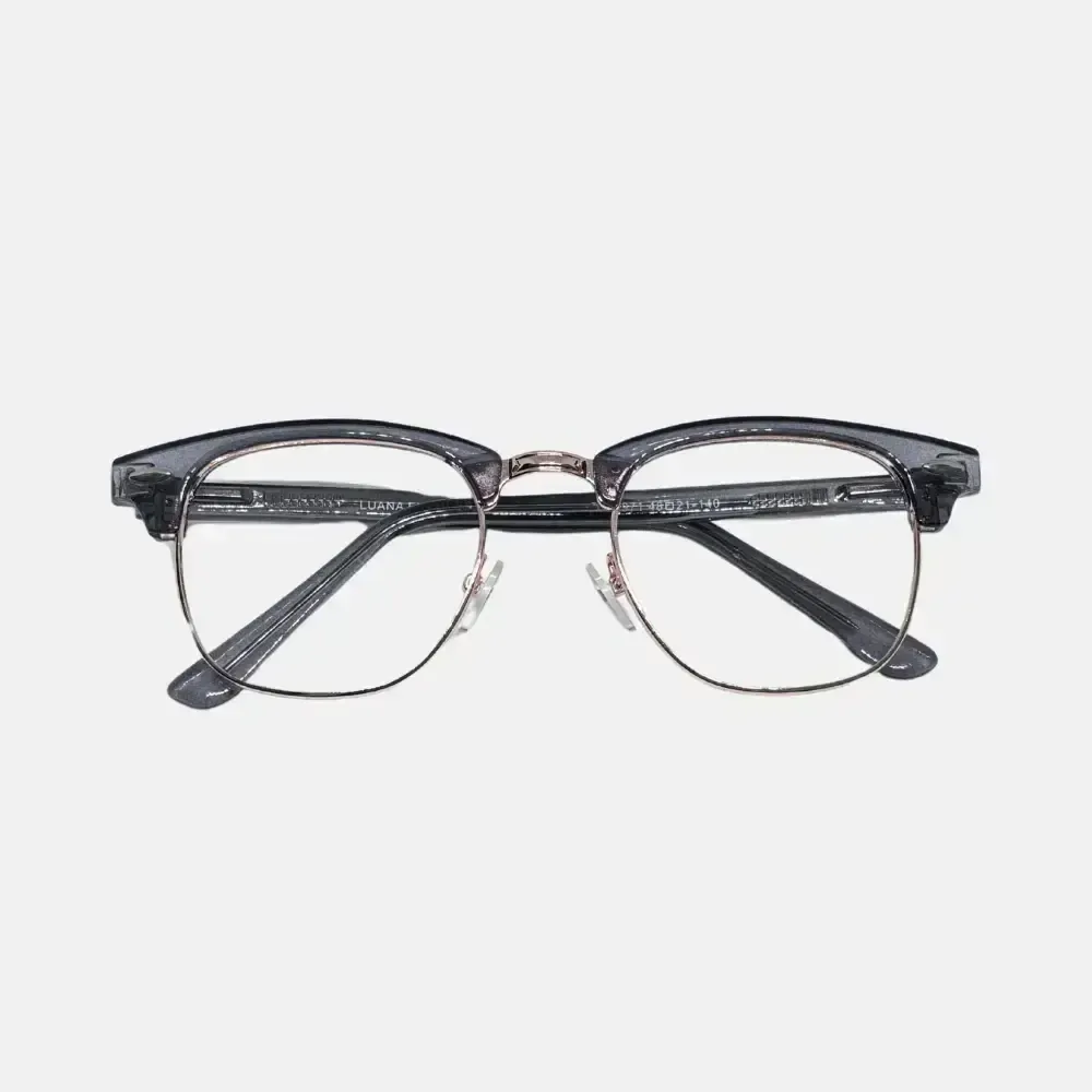 imgi_17_imgi_17_Diseño sin título - 2025-05-17T201159.415.webp